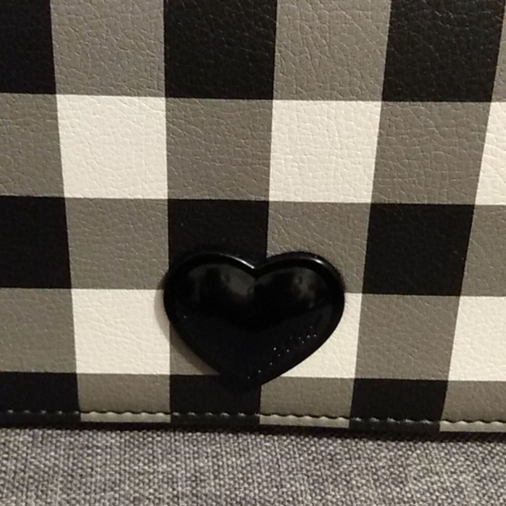 Betsey Johnson Buffalo Plaid  Evie Crossbody/Top Handle - Picture 6 of 11